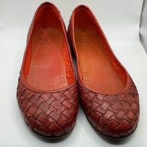 RARE HTF Leather Calzoleria Toscana Women 38 US8 Red Woven Flats Made In Italy